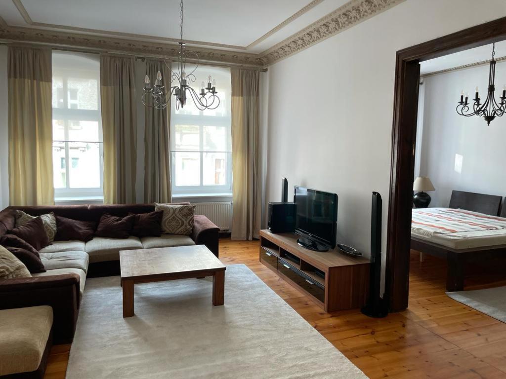 Uroczy Apartament 97M2 W Samym Centrum Wroclawia Exteriör bild