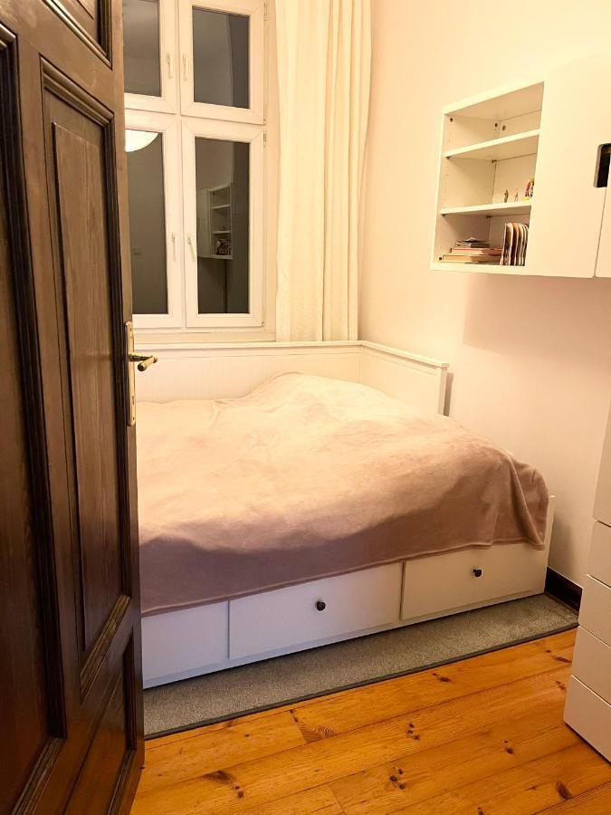 Uroczy Apartament 97M2 W Samym Centrum Wroclawia Exteriör bild